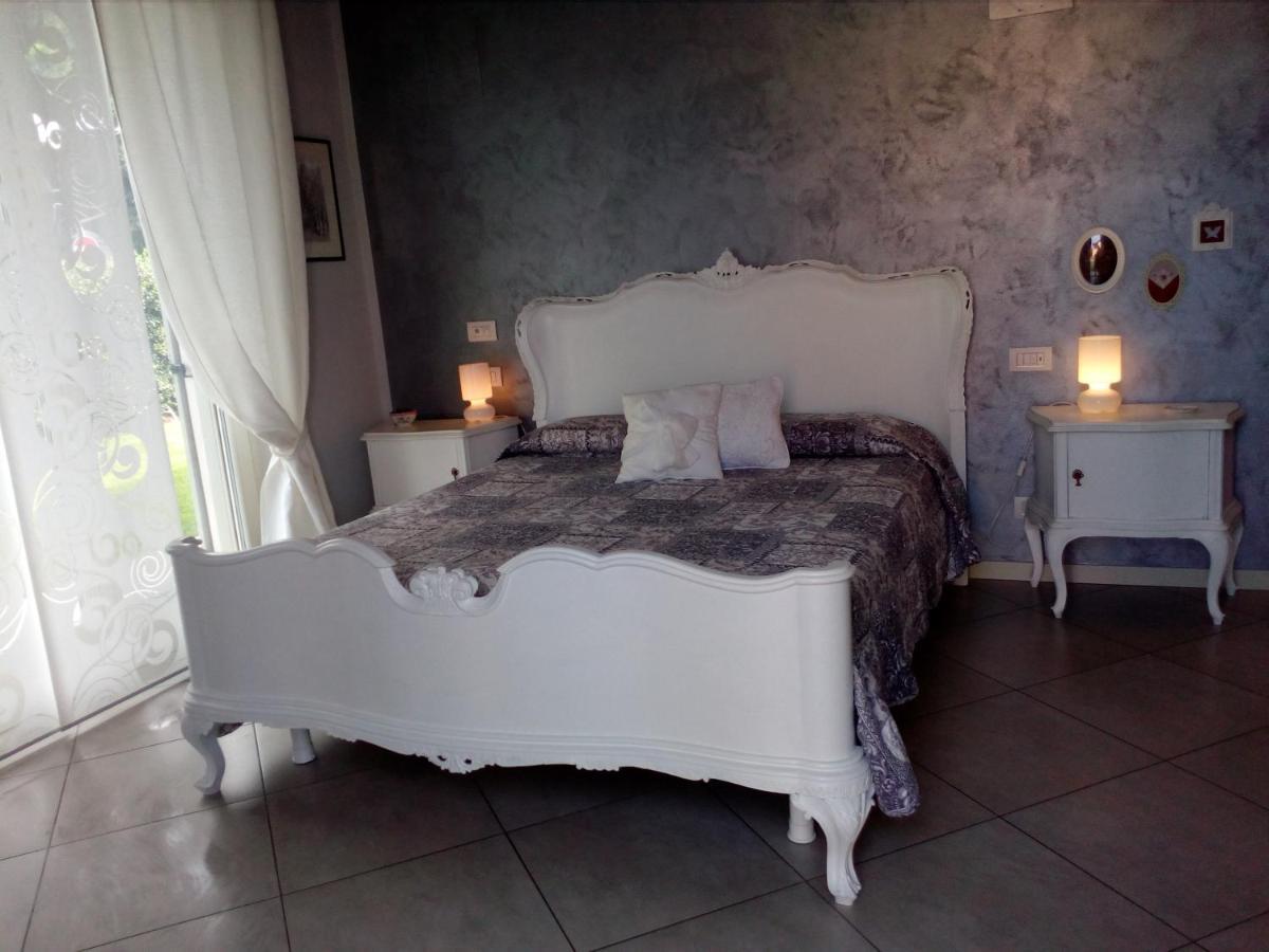 B&B Rosalu - Adults Only Sirmione Eksteriør bilde